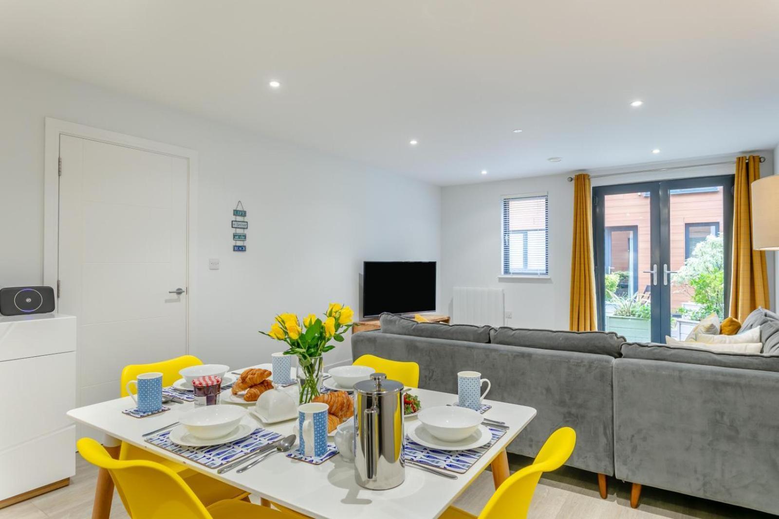 2 Middlecombe - Luxury Apartment At Byron Woolacombe, Only 4 Minute Walk To Woolacombe Beach! Exterior photo