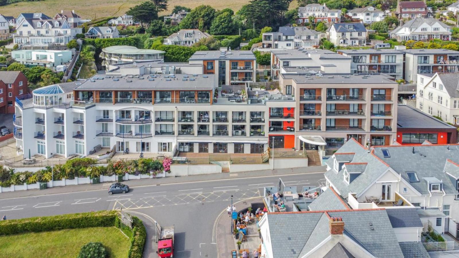 2 Middlecombe - Luxury Apartment At Byron Woolacombe, Only 4 Minute Walk To Woolacombe Beach! Exterior photo
